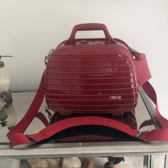 Rimowa Handbags - Rimowa travel makeup bag